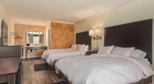 Fairway Inn, Boek Mini-hotel Hotels in Missouri met zwembad, Zwembad