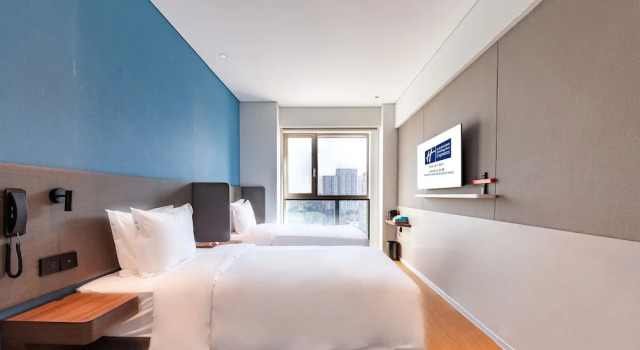 Номер Standard Holiday Inn Express Shanghai Baoyang by IHG