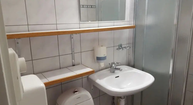 Двухместный номер Economy Highway Hotel