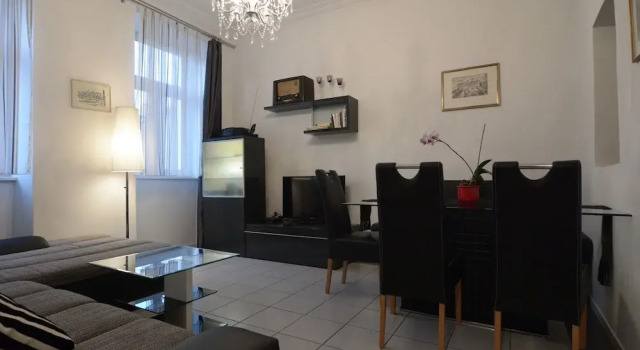 Feel at Home 2, Забронировать Отель Отели Гейдельберга 3 звезды, рядом с Verkehrsverein Heidelberg e.V., 3*