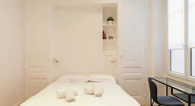 Dify Castries - Quartier Ainay, Rezerwuj Apartament Hotele w Rhône z parkingiem, Parking