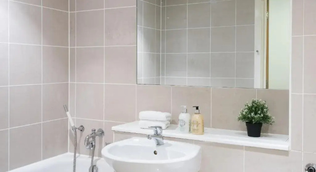 Апартаменты Spacious 2 Bed - Battersea High Street