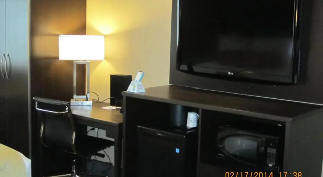 Номер Standard Best Western Plus Woodstock Inn & Suites