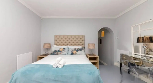 Vintage Nook 1 Bedroom Apartment in Green Point