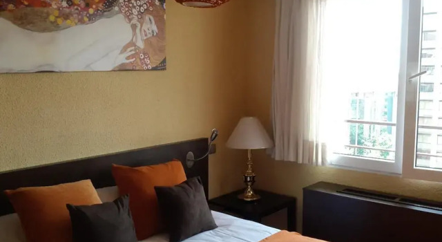 Apartamento Chamartín, Забронировать Апартаменты/квартира Чамартин Мадрид, рядом с Церковь Нуэстра-Сеньора-дель-Эспино