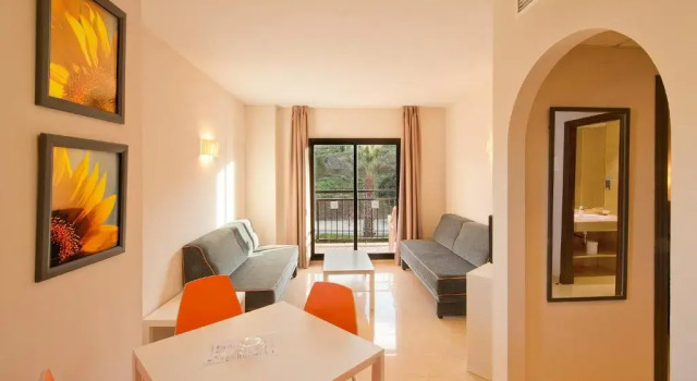 Апартаменты c 1 комнатой с видом на бассейн Fuengirola Beach Apartamentos Turísticos