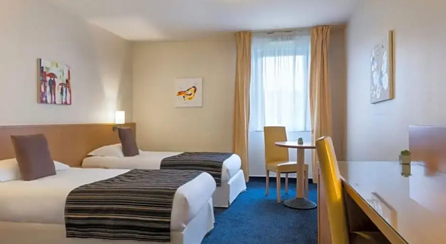 Двухместный номер Superior greet Hôtel Montbéliard