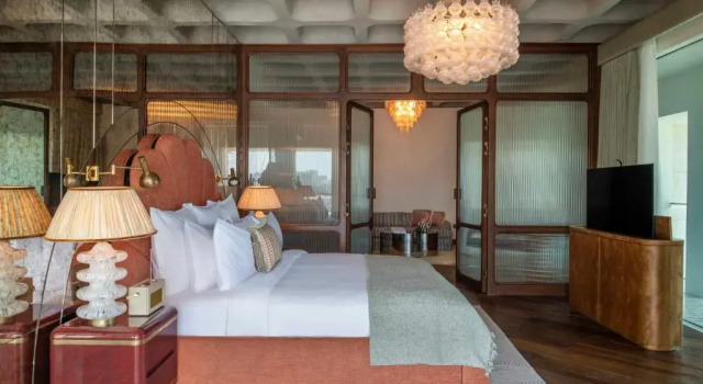 Suite with Corniche view The Ned Doha