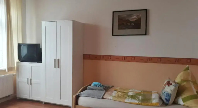 Номер Standard Pension Elli Krössner