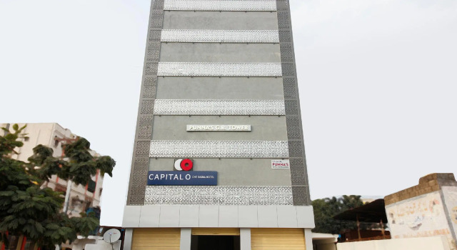 Capital O 65104 Che Sigma Hotel, Rezerwuj Hotel Surūrnagar 
