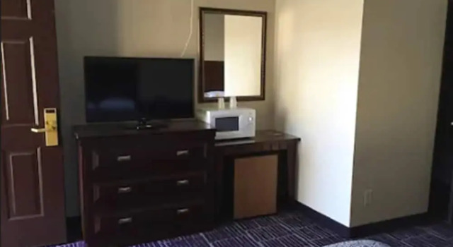Четырёхместный номер Standard Economy Inn