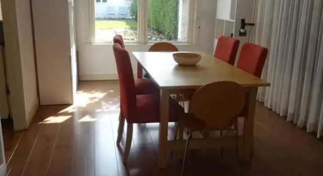Kustverhuur, Breskens, Nijverheidstraat 11, Book Hotel Breskens 