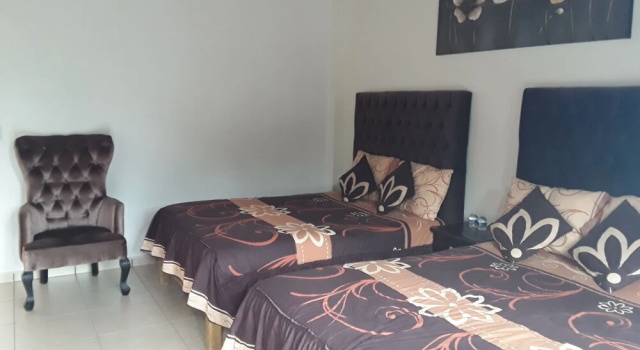 Номер Economy Hotel & Balneario Los Angeles
