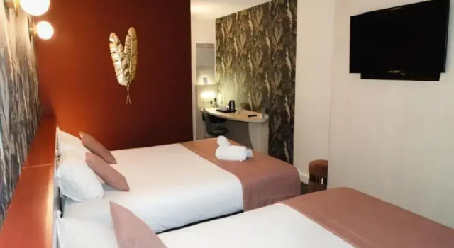 Четырёхместный номер Classic Best Western Hotel du Lac Dunkerque- Restaurant ouvert 7/7 midi et soir