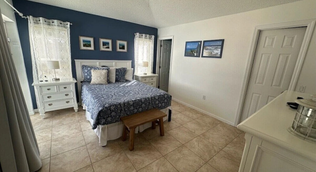 Southern Dunes South Facing Pool Villa, Забронировать Вилла Отели Lakeland - Winter Haven с парковкой, Парковка