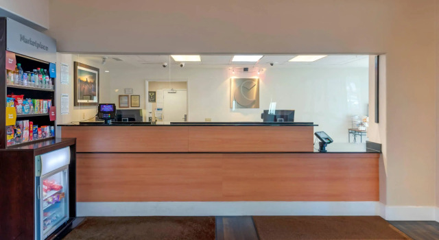 Comfort Suites Victorville, Rezerwuj Hotel Hesperia Kalifornia