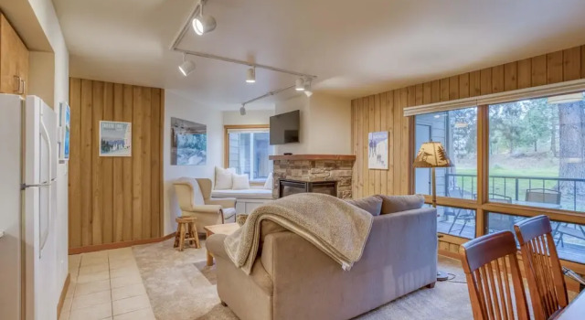 Ski House 155, Book Hotel 4-stjernede hoteller i Bend, 4*