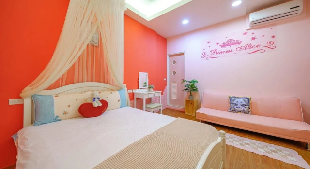 Silver Netherlands B and B, Book Hotel Luodong Yilan County