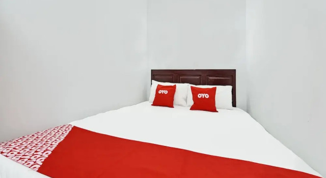 Двухместный номер Deluxe Super OYO 90572 J Hotel Masjid India