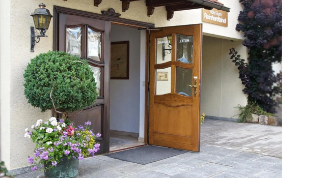 Hotel Reinhardtshof Garni, Réserver Hôtel Wolfschlugen Bade-Wurtemberg