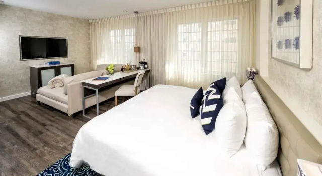 Двухместная студия Deluxe The Marlin Hotel