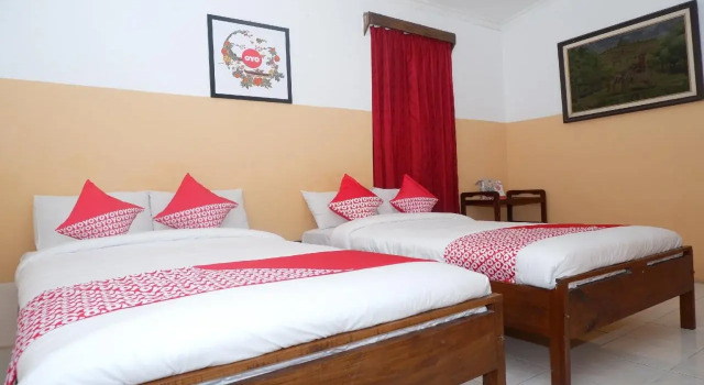 Rajasa Hotel, Boek Hotel Borobudur Central Java