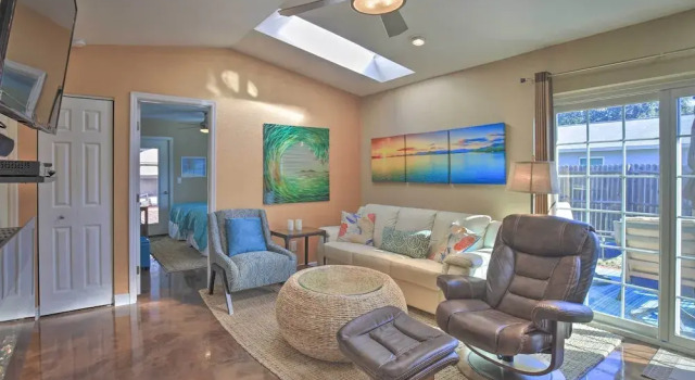 Beachy Palm Harbor Escape: Swim Spa Pool & Gazebo