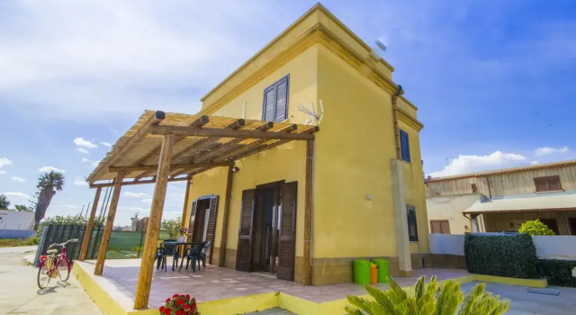 Appartamenti Elios, Book Hotel Hotels in Sicily with Parking, Parking