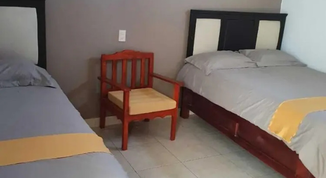Четырёхместный семейный номер Standard Hotel Santa María