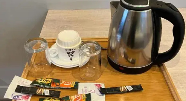 Трёхместный номер Standard с балконом Kent Hotel