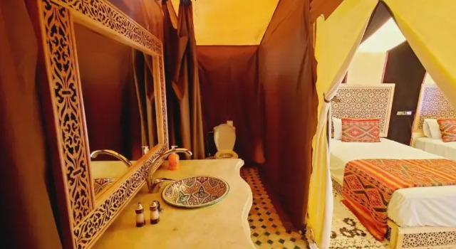 Тент Sahara Holiday Tour's Camp