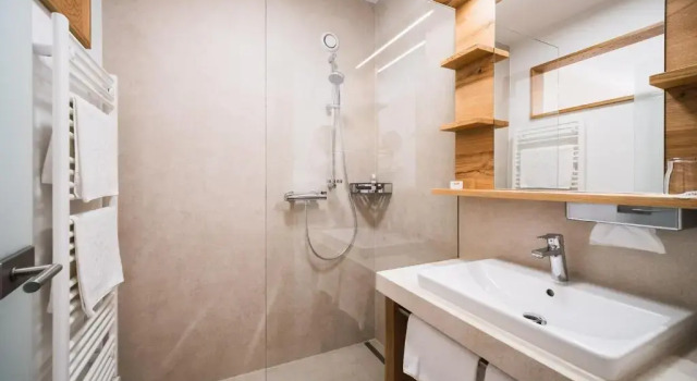Двухместный номер Deluxe с видом на сад Hotel Panoramahof Loipersdorf