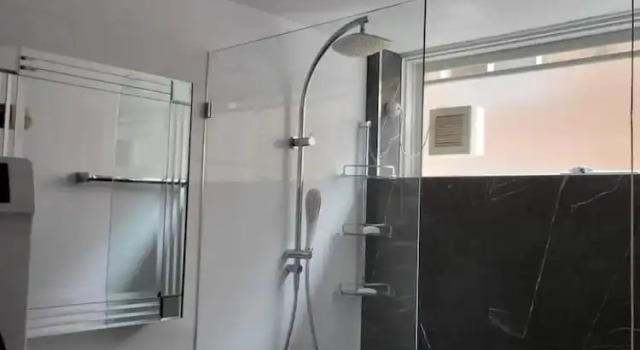 Апартаменты Homely 1 Bedroom Retreat in South Yarra With Balcony