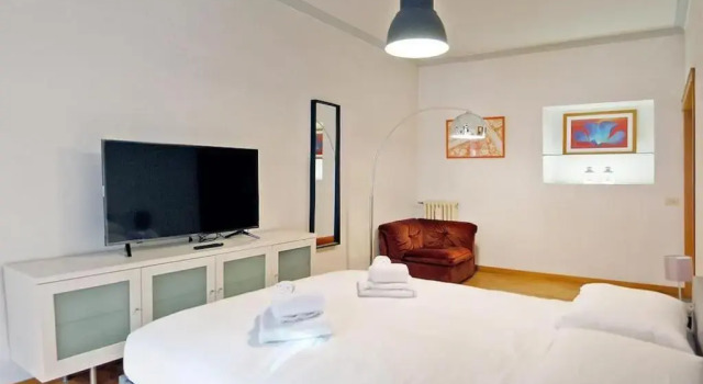 Elegant Apartment Via Veneto by Varental, Забронировать Апартаменты/квартира Отели Рима с парковкой, рядом с Универмаг La Rinascente, Парковка