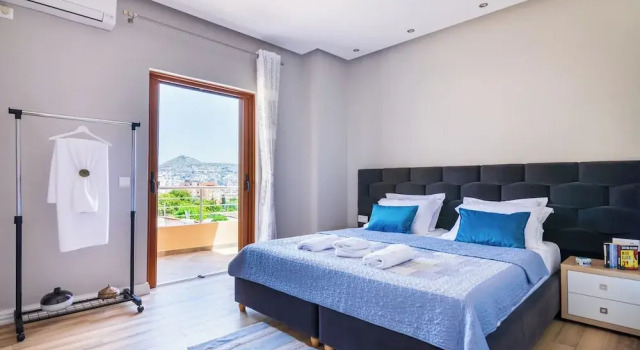 Апартаменты Superior с балконом и с видом на горы Great Alexander Suites