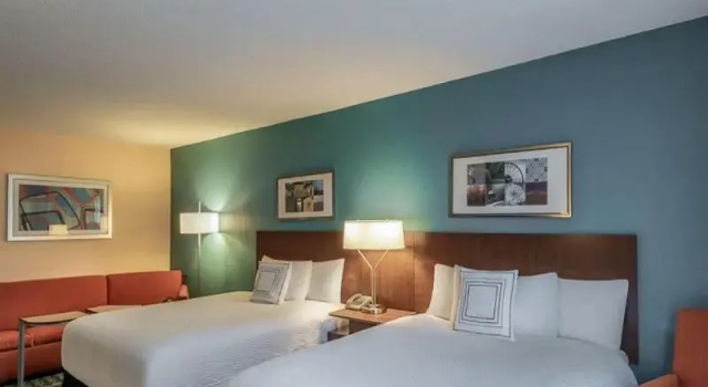 Четырёхместный номер Standard Fairfield Inn By Marriott Richmond Chester