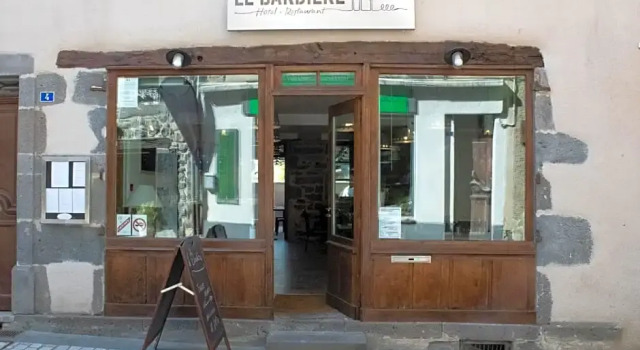 Hotel Restaurant Le Bardiere, Rezervați Hotel Laguiole Aveyron