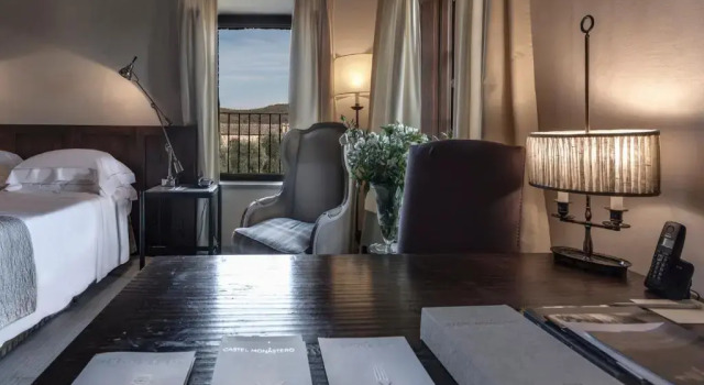 Двухместный номер Deluxe Castel Monastero - The Leading Hotels of the World