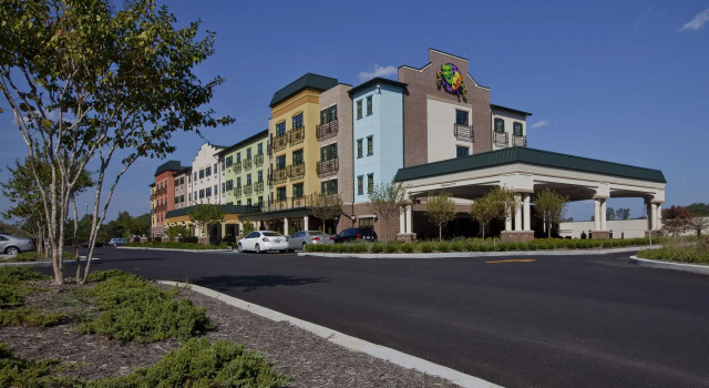 Mardi Gras Casino & Resort, Rezerwuj Ośrodek wypoczynkowy Cross Lanes Zachodnia Wirginia