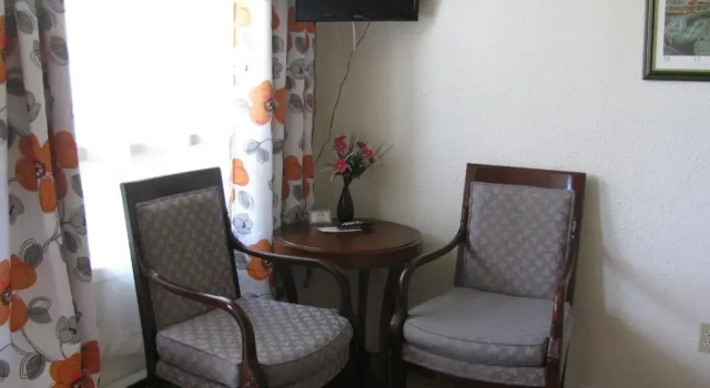 Standardní Dvoulůžkový s manželskou postelí pokoj Motel de l'Outlet