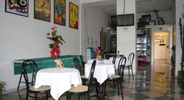 Hotel Rosen, Prenota Hotel Villa Borghese/Parioli 