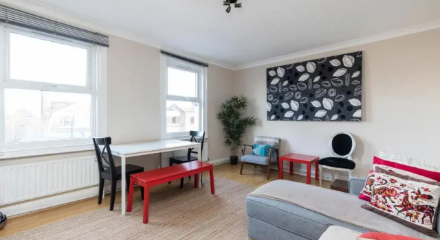 Апартаменты с 2 комнатами Modernised Apartments 1 and 2 Bedrooms Option Terrace and Balcony High Street