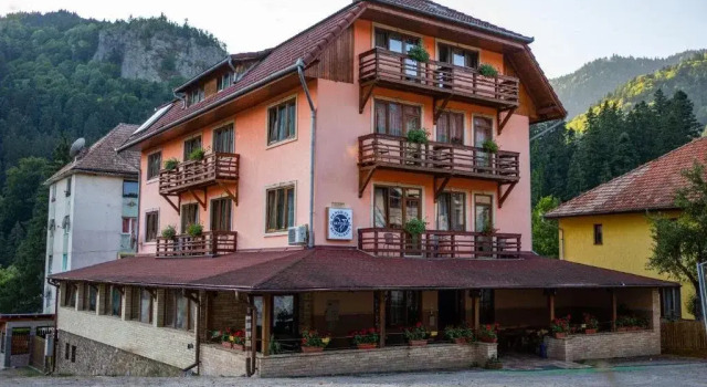 Pensiunea Viktoria, Prenota Hotel Băile Tuşnad Harghita