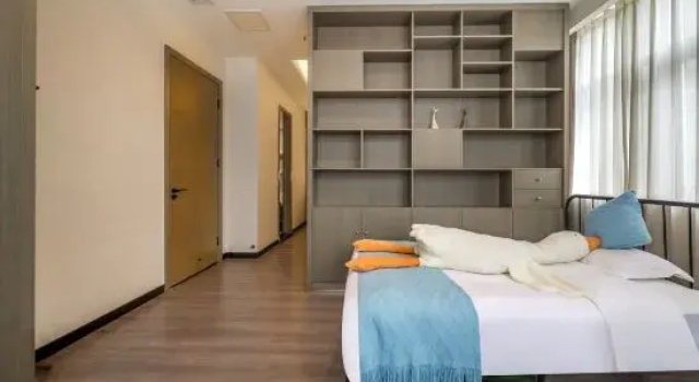 Трёхместный семейный люкс Qiu Hotel (Chongqing Tongliang Branch)