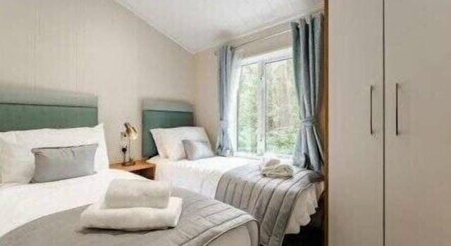Guelder Rose Lodge - Kelling Heath Holiday Park - 22249, Varaa Lomakoti Mökit kohteessa Merseyside, Mökki