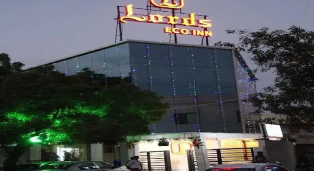 Lords Eco Inn, Gandhidham, Buchen Sie Hotel Gandhidham Gujarat