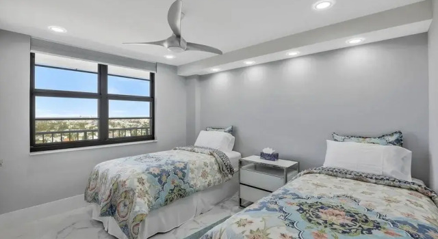 South Seas 4, 1804 Marco Island Vacation Rental  2 Bedroom Condo by RedAwning, Забронировать Апартаменты/квартира Марко-Айленд штат Флорида
