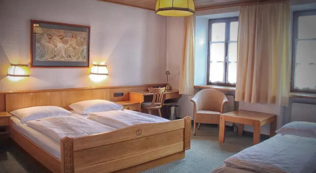 Schlappinger-Hof, Rezerwuj Hotel Reisbach 