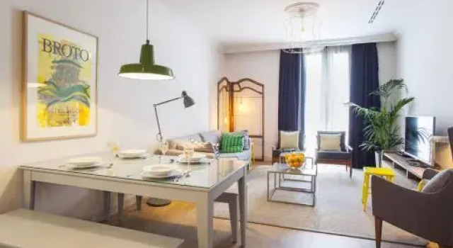 Friendly Rentals Broto, Забронировать Отель Эшампле Барселона, рядом с Приход Св. Августина