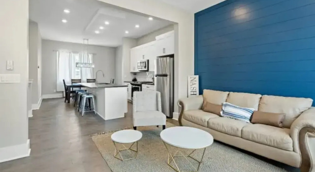 Modern 3 3 in East Nash 10min to Broadway, Prenota Casa vacanze Hotel a Tennessee con parcheggio, Parcheggio
